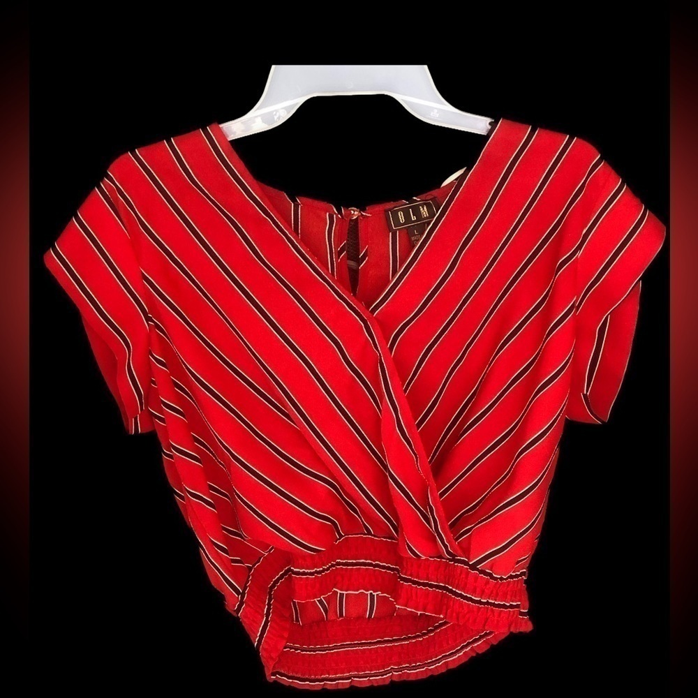 Juniors Large OLM Red, Black, and White Blouse
